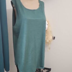 Elegant Green Sleeveless Tank Top